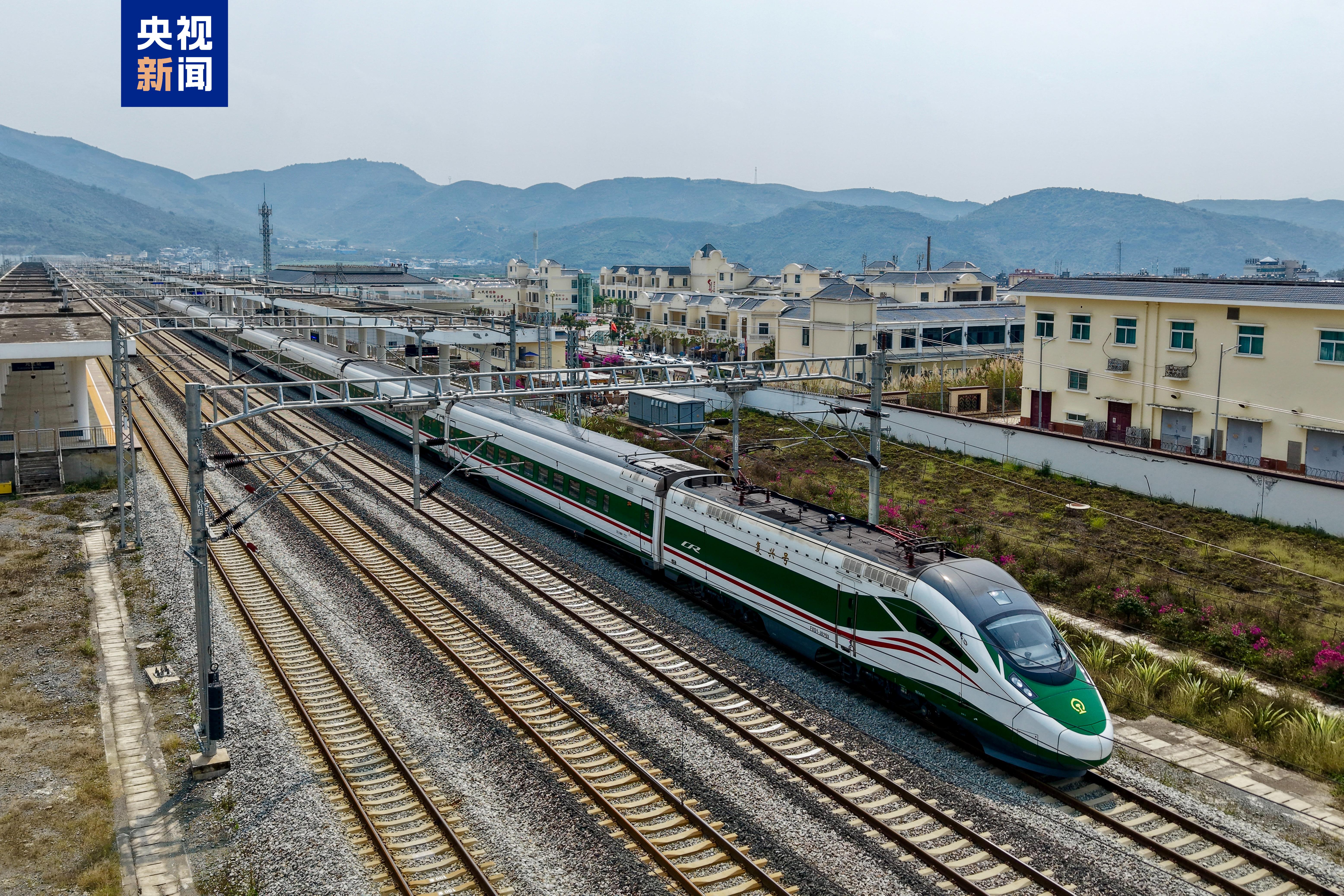 
中山大学孙逸仙纪念医院黄牛代挂号电话票贩子号贩子网上预约挂号,住院检查加快,中老铁路发送旅客数量突破7000万人次