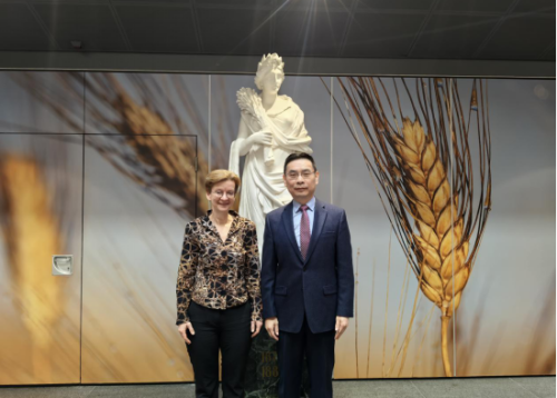 
北医六院黄牛代挂号电话票贩子号贩子网上预约挂号,住院检查加快,驻荷兰大使申博访问瓦赫宁根大学