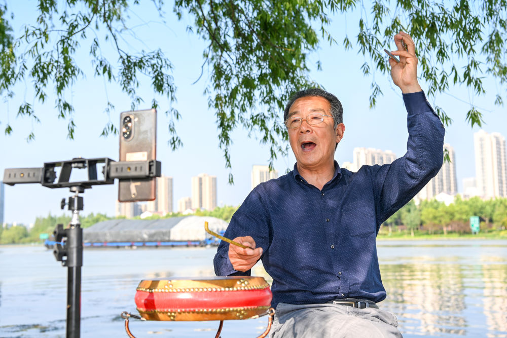 
首都医科大学附属北京同仁医院黄牛代挂号电话票贩子号贩子网上预约挂号,住院检查加快,两会·影像链接丨展望“十五五”：互联网“织”梦 新大众文艺舞新篇