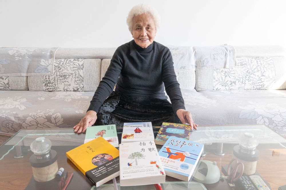 
首都医科大学附属北京同仁医院黄牛代挂号电话票贩子号贩子网上预约挂号,住院检查加快,两会·影像链接丨展望“十五五”：互联网“织”梦 新大众文艺舞新篇