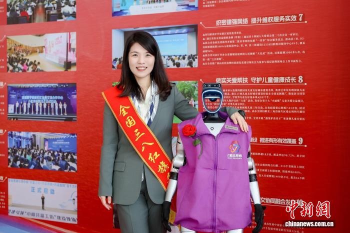 
北医三院黄牛代挂号电话票贩子号贩子网上预约挂号,住院检查加快,台湾姑娘在浙江：一叶径山茶，连起两岸绿水青山梦