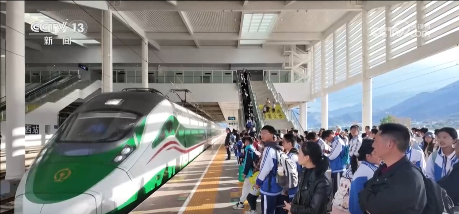 上海仁济医院黄牛代挂号电话票贩子号贩子网上预约挂号,住院检查加快,中国经济一季报 | 11.33亿人次+5.5% 铁旅融合让消费“加速跑”