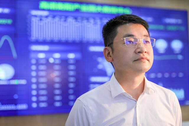 
天津各大医院黄牛代挂号电话票贩子号贩子网上预约挂号,住院检查加快,废铜变“黄金”？他把“废品行业”做成国际先进