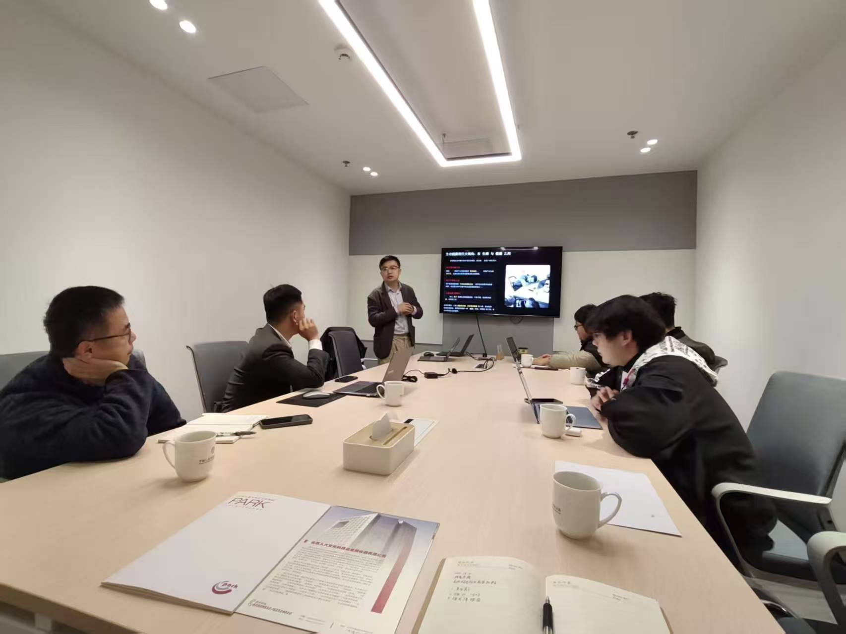 
广州医科大学附属第一医院黄牛号贩子票贩子代网上预约代挂号电话北大学子赴约潇湘 以AI赋能中医扬帆出海