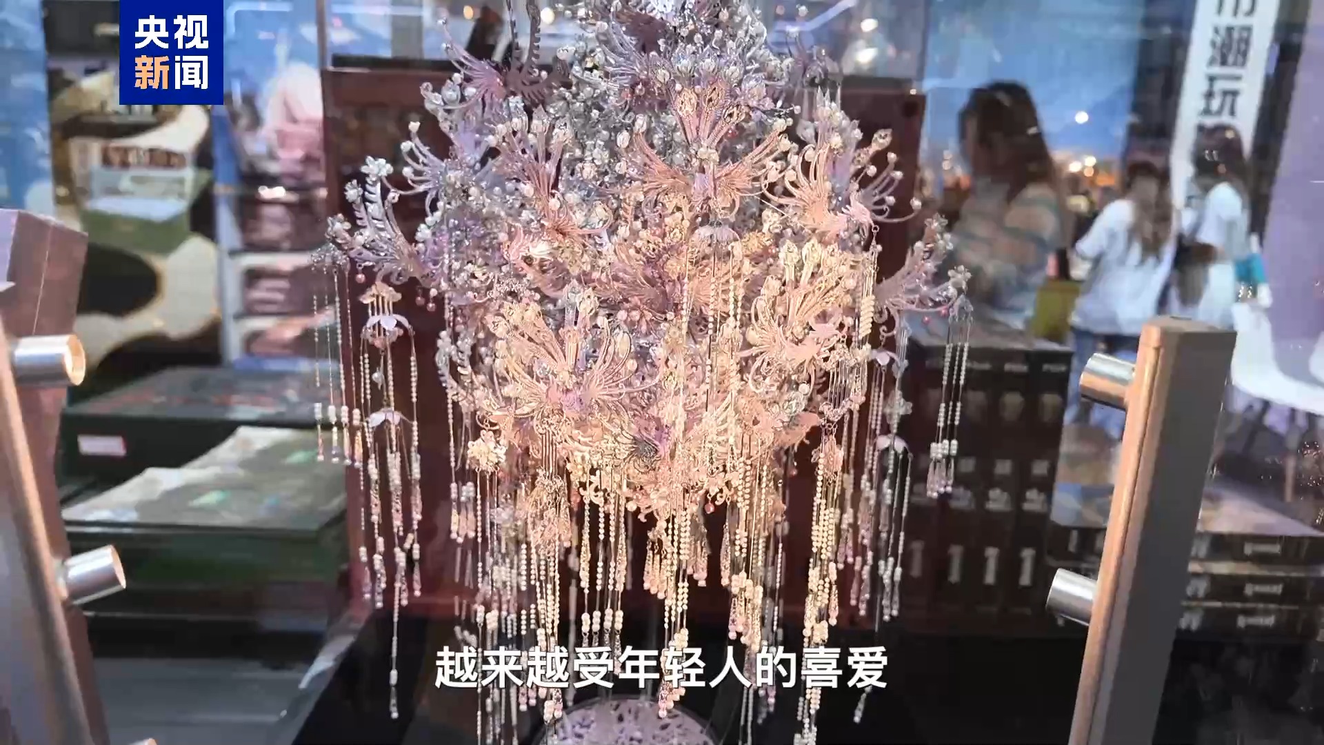 
杭州各大医院黄牛代挂号电话票贩子号贩子网上预约挂号,住院检查加快,年轻人消费新趋势 从“买什么”到“为兴趣体验买单”