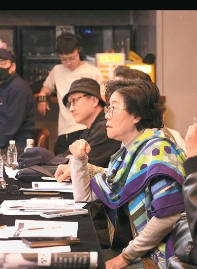 
重庆儿童医院黄牛代挂号电话票贩子号贩子网上预约挂号,住院检查加快,当短剧演员走进电影“光幕计划”