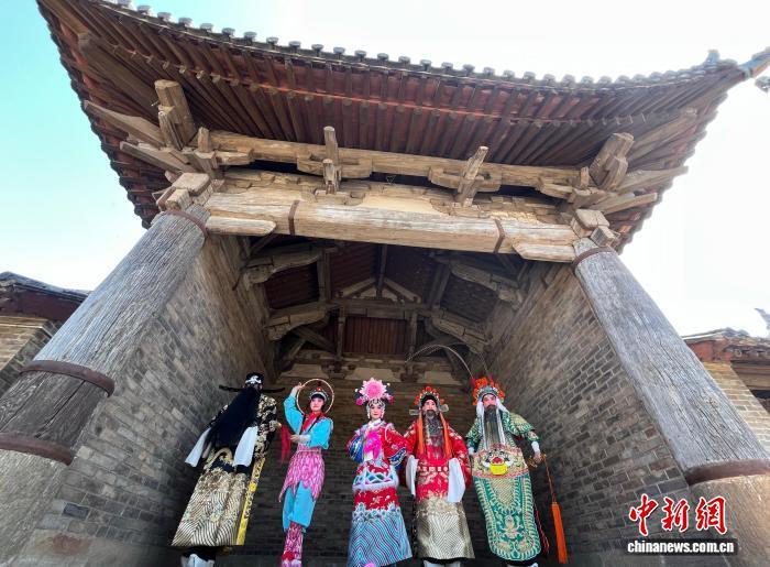 
南京儿童医院黄牛代挂号电话票贩子号贩子网上预约挂号,住院检查加快,何以中国？古戏台依然“有戏”——一方木石的年轮与温度