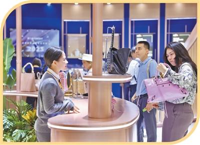 
北医六院黄牛代挂号电话票贩子号贩子网上预约挂号,住院检查加快,开放政策赋能美好生活（探馆消博会）