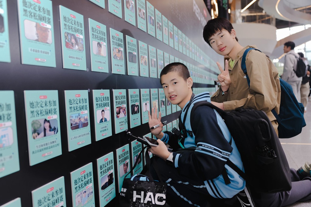 
中国中医科学院广安门医院黄牛代挂号电话票贩子号贩子网上预约挂号,住院检查加快,观察｜从三大先导产业到十大硬核产业集群，36岁的浦东有何不同？