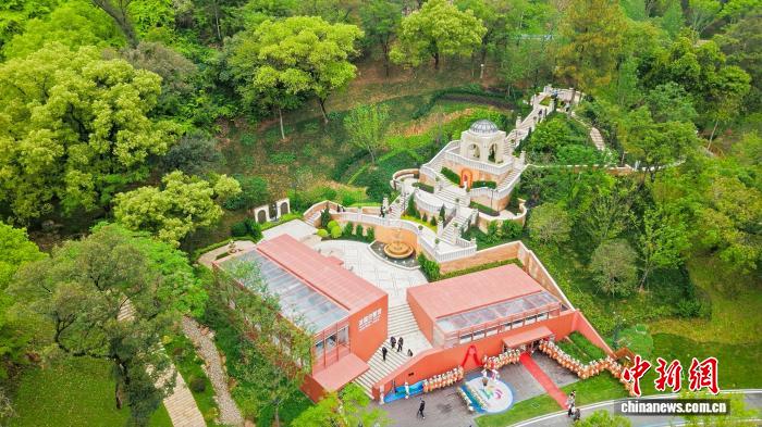 
北京中医院黄牛代挂号电话票贩子号贩子网上预约挂号,住院检查加快,侧记：一座园林连中法，解码园博会背后的“侨”味道