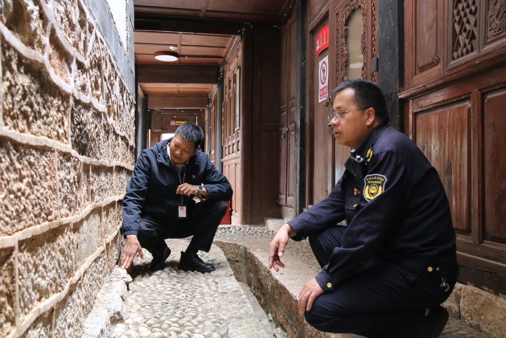 
南京各大医院黄牛代挂号电话票贩子号贩子网上预约挂号,住院检查加快,镜观·回响｜与古为新 文脉绵长