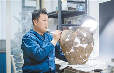 
广州儿童医院黄牛代挂号电话票贩子号贩子网上预约挂号,住院检查加快,笔锋流转 瓷韵复现（工匠绝活·全国文物大工匠）