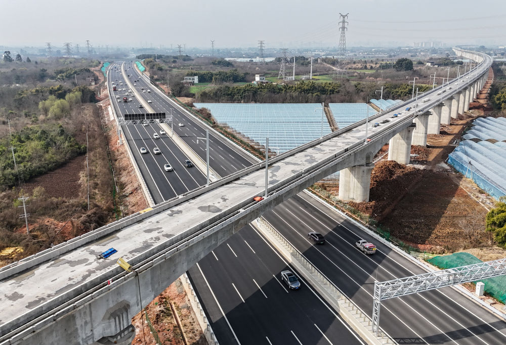 
上海中山医院黄牛代挂号电话票贩子号贩子网上预约挂号,住院检查加快,首席记者谈首季经济|以钉钉子精神打好开局之战——四川首季经济观察