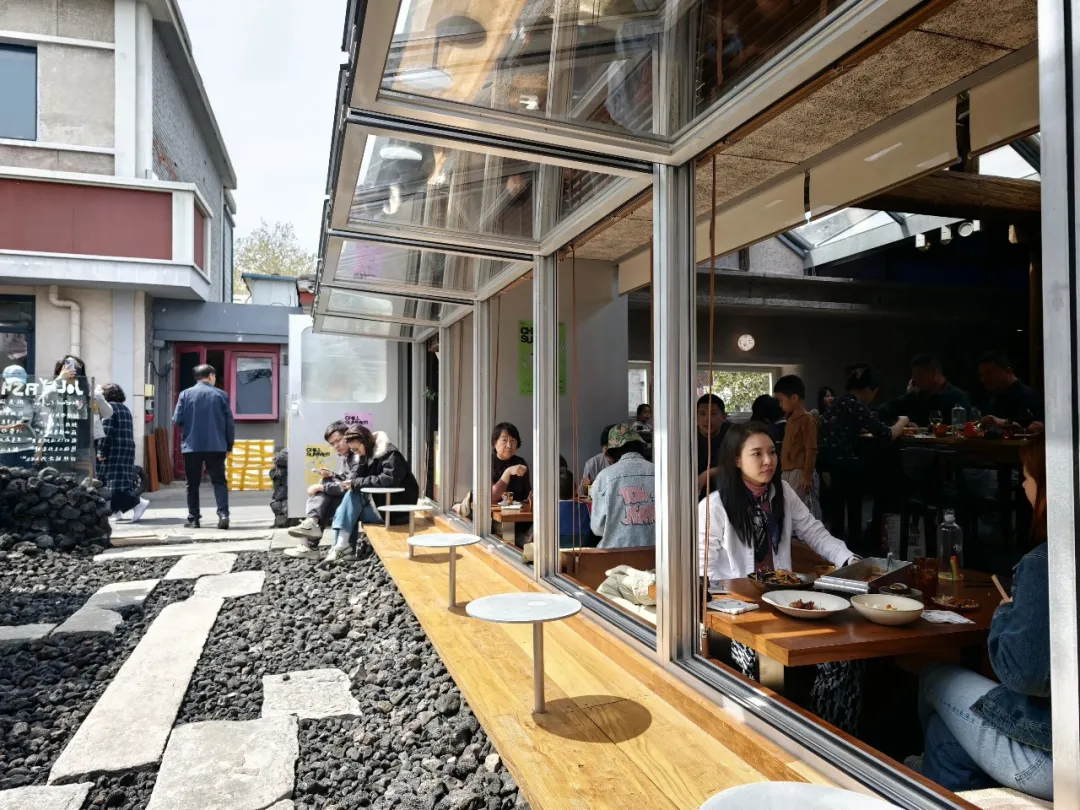 
南京明基医院黄牛代挂号电话票贩子号贩子网上预约挂号,住院检查加快,经济热点快评｜“中国式安全感”，为何让老外直呼“不可思议”？