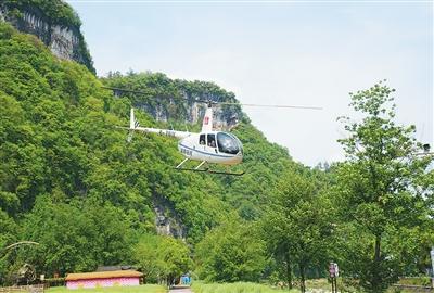 
上海中山医院黄牛代挂号电话票贩子号贩子网上预约挂号,住院检查加快,服务业发展质效持续提升（锐财经）