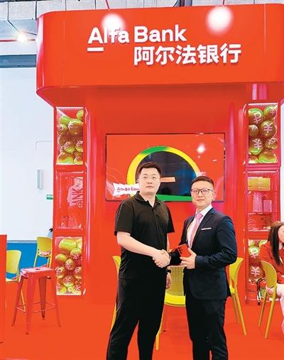 
上海各大医院黄牛代挂号电话票贩子号贩子网上预约挂号,住院检查加快,共赴中国消费市场焕新之旅（侨界关注）