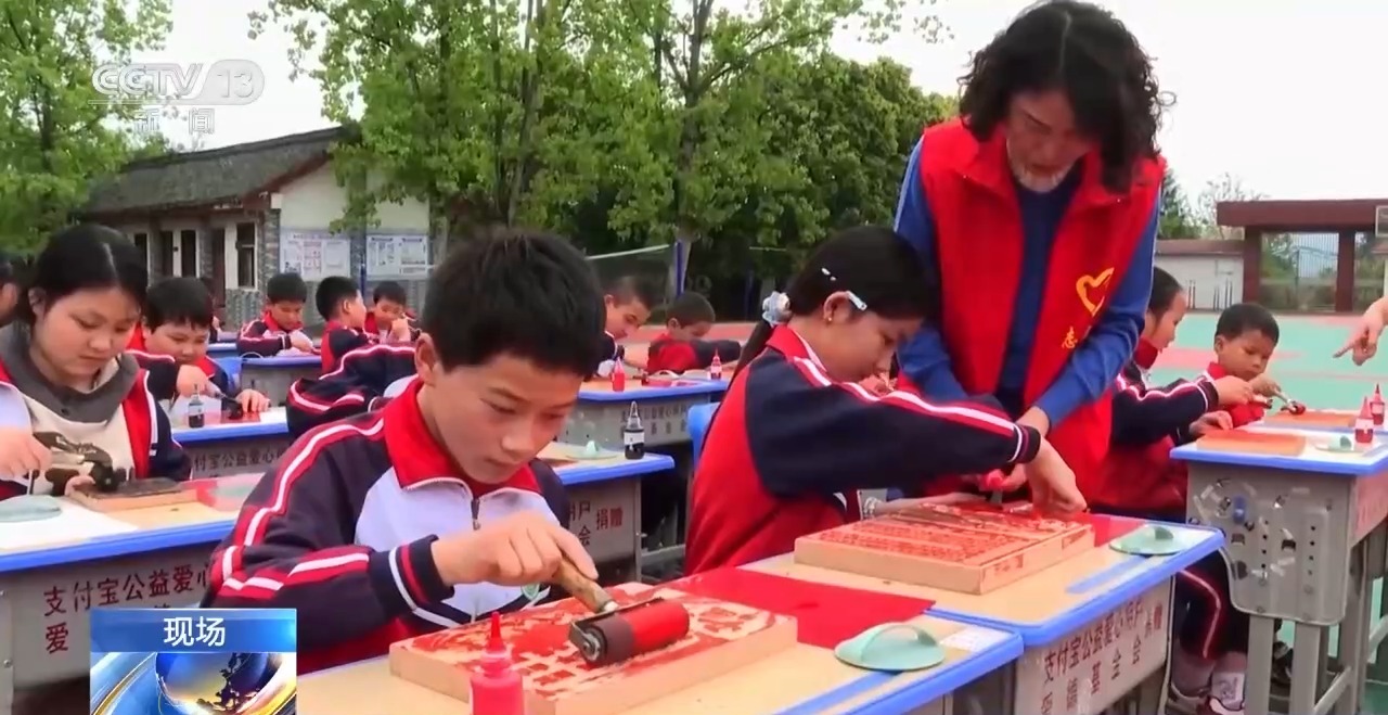 
浙江第一医院黄牛代挂号电话票贩子号贩子网上预约挂号,住院检查加快,登山、换“蔬”、穿汉服……阅读周，“悦”读正当时