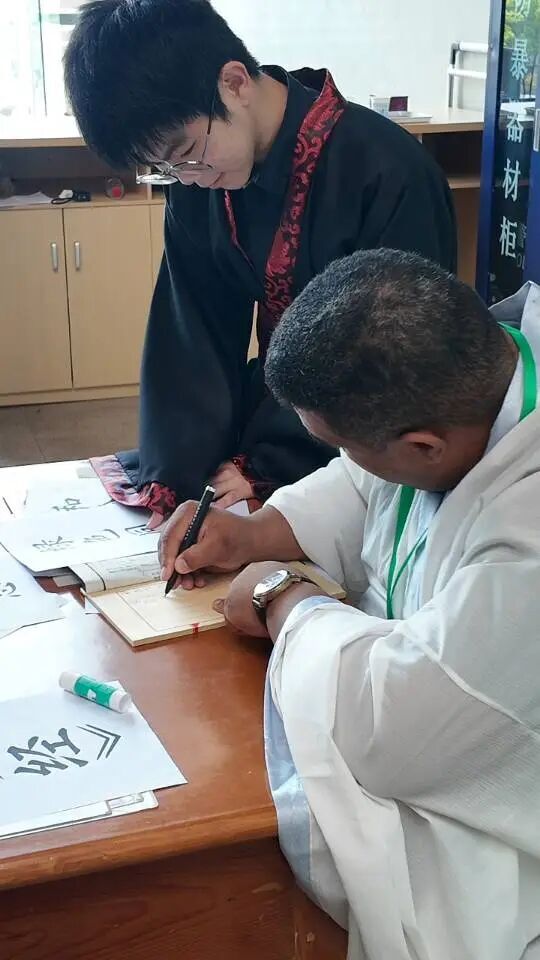 
中国中医科学院望京医院黄牛代挂号电话票贩子号贩子网上预约挂号,住院检查加快,在古籍中追寻生态智慧，湘潭大学举办第四届中华优秀传统文化传承活动