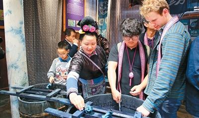 
回龙观医院黄牛代挂号电话票贩子号贩子网上预约挂号,住院检查加快,来中国体验非遗