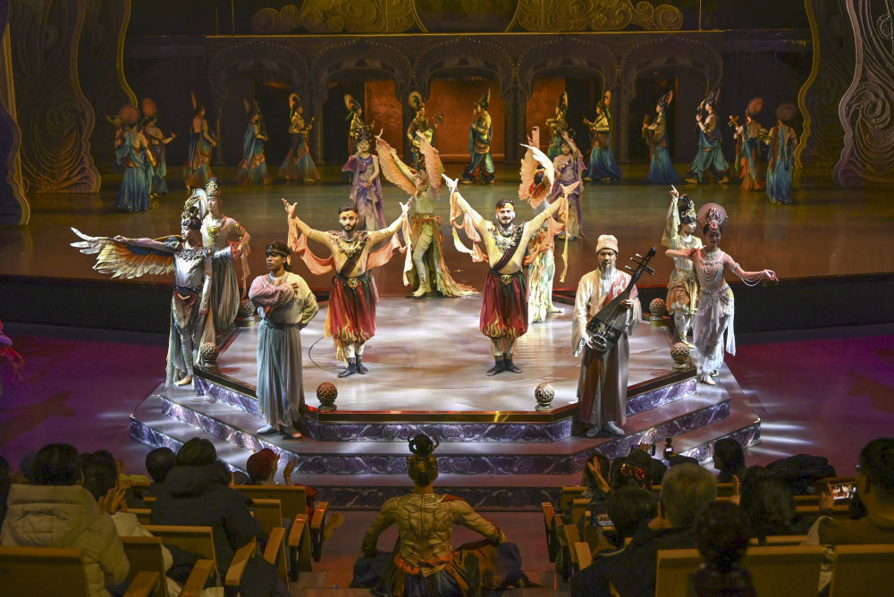 
上海各大医院黄牛代挂号电话票贩子号贩子网上预约挂号,住院检查加快,新华鲜报｜收入超837亿元 中国演出市场活力强劲