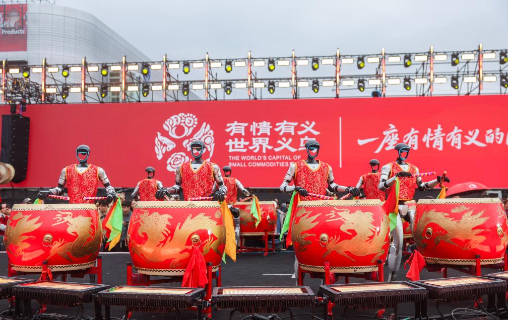 
北京301医院黄牛代挂号电话票贩子号贩子网上预约挂号,住院检查加快,联播+｜“鸡毛飞上天”的时代启示