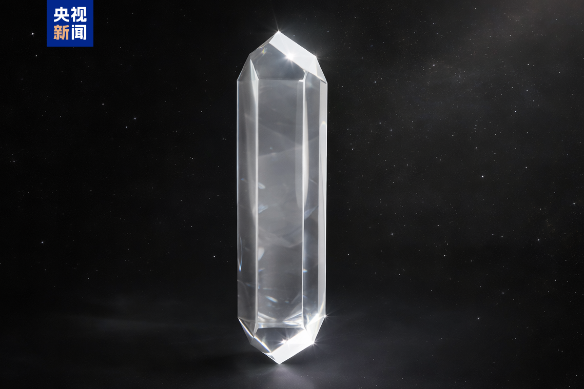 △铈嫦娥石理想晶体图