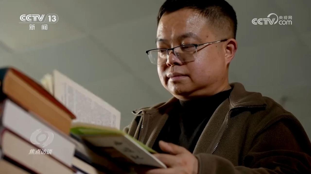 
广州各大医院黄牛代挂号电话票贩子号贩子网上预约挂号,住院检查加快,焦点访谈｜从乡村书院到菜市书屋 全民阅读绘就文化新图景