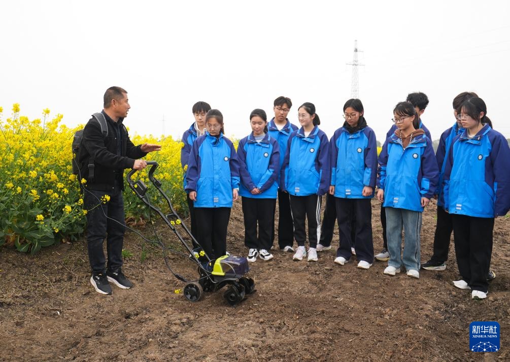 
广东省人民医院黄牛代挂号电话票贩子号贩子网上预约挂号,住院检查加快,春假牵手小长假——看他们的别样假期