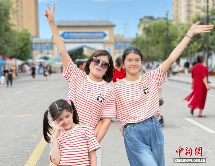 
杭州市七医院黄牛代挂号电话票贩子号贩子网上预约挂号,住院检查加快,从“听故事的人”到“讲故事的人” 中国女孩麦祖娜的寻根路