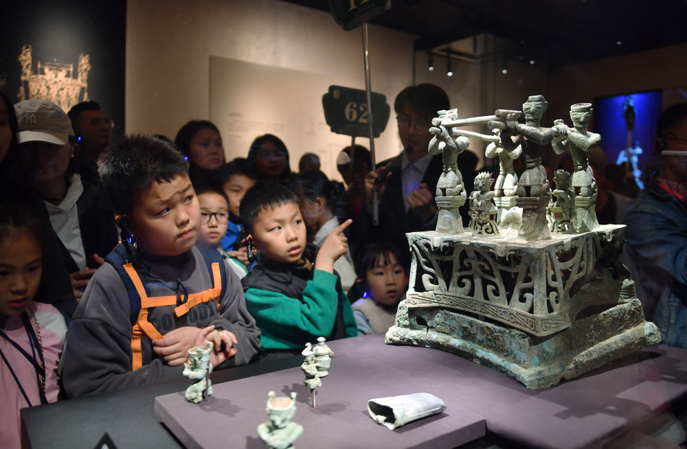 
广州中医院黄牛代挂号电话票贩子号贩子网上预约挂号,住院检查加快,Color Walk、赏味游……这个假期你更爱哪种？