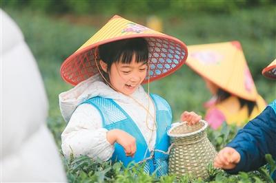 
天津肿瘤医院黄牛代挂号电话票贩子号贩子网上预约挂号,住院检查加快,春假催热旅游市场 多业态联动释放消费活力