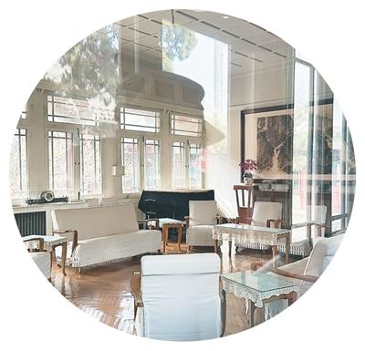 
东部战区总医院黄牛代挂号电话票贩子号贩子网上预约挂号,住院检查加快,走进名人故居 寻访文学现场