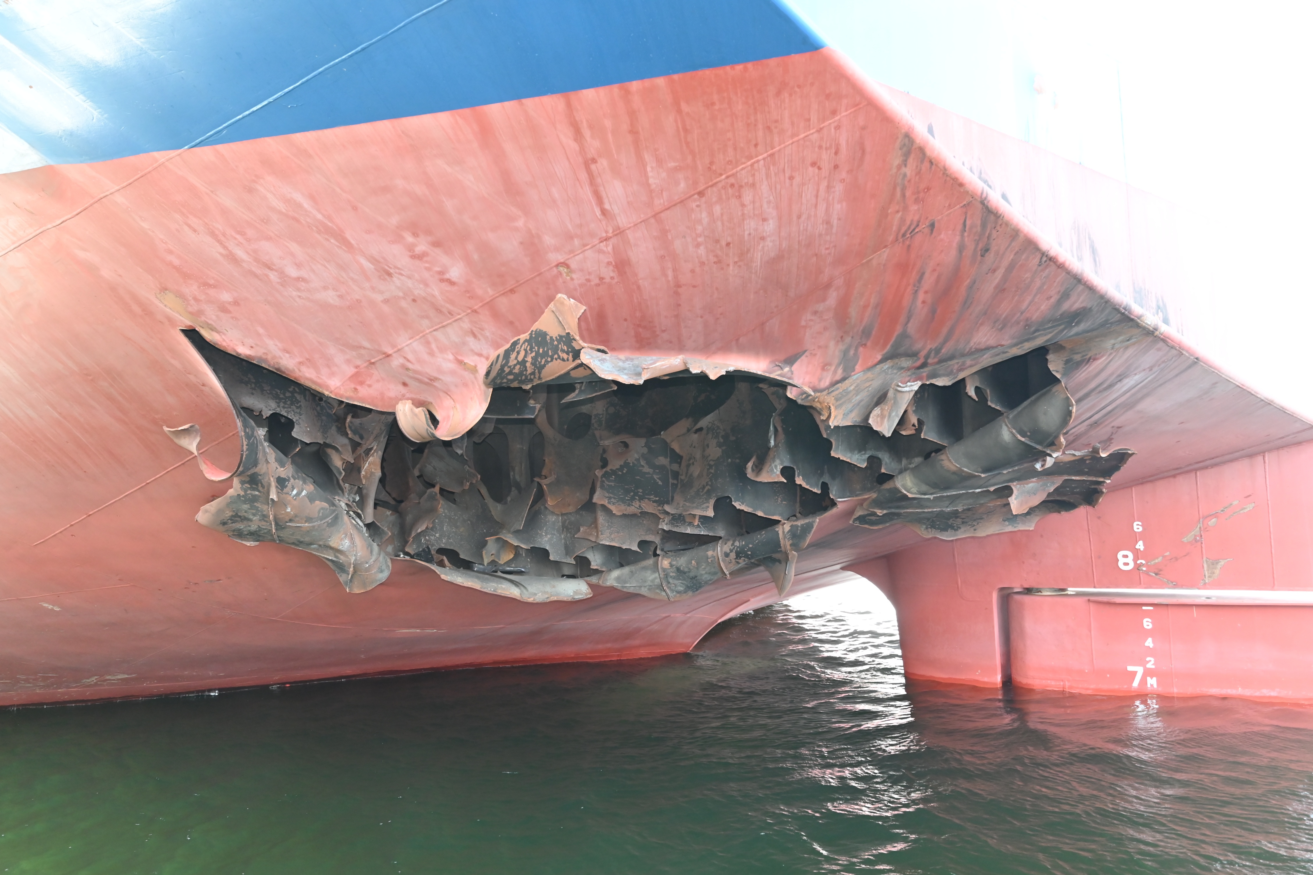 
南京各大医院黄牛挂号电话韩方确认其船只在霍尔木兹海峡爆炸系遭不明飞行物体袭击