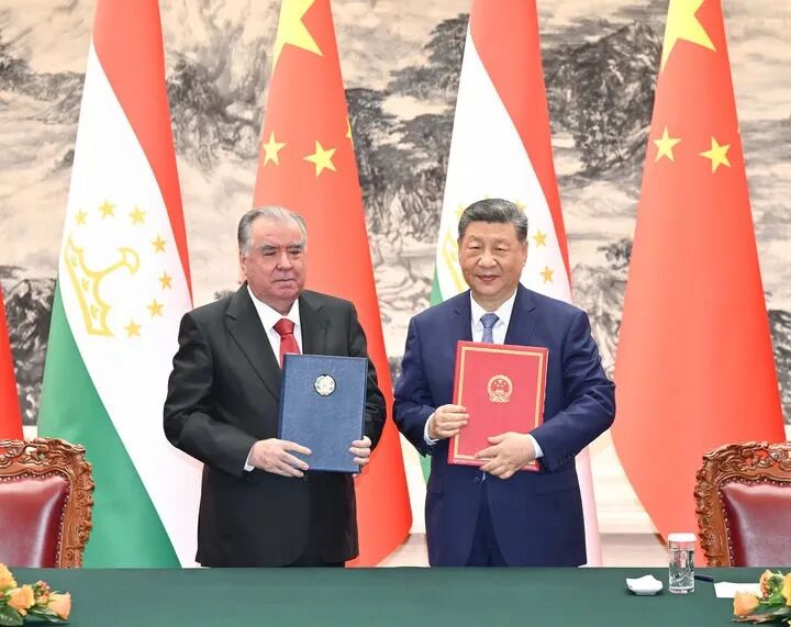 
中国中医科学院广安门医院黄牛代挂号电话票贩子号贩子网上预约挂号,住院检查加快,【学习小组】习近平同塔吉克斯坦总统拉赫蒙会谈