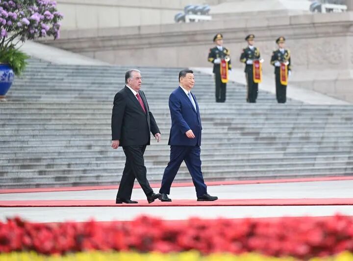 
中国中医科学院广安门医院黄牛代挂号电话票贩子号贩子网上预约挂号,住院检查加快,【学习小组】习近平同塔吉克斯坦总统拉赫蒙会谈