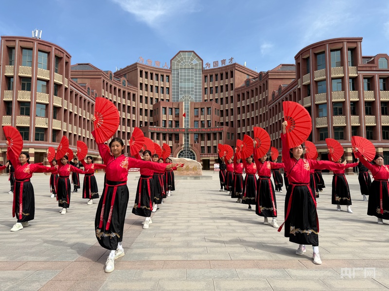 
中国医学科学院北京协和医院黄牛代挂号电话票贩子号贩子网上预约挂号,住院检查加快,石榴花开 籽籽同心丨从“小白”到“台柱子” 新疆哈密“小社团”里唱响“大认同”