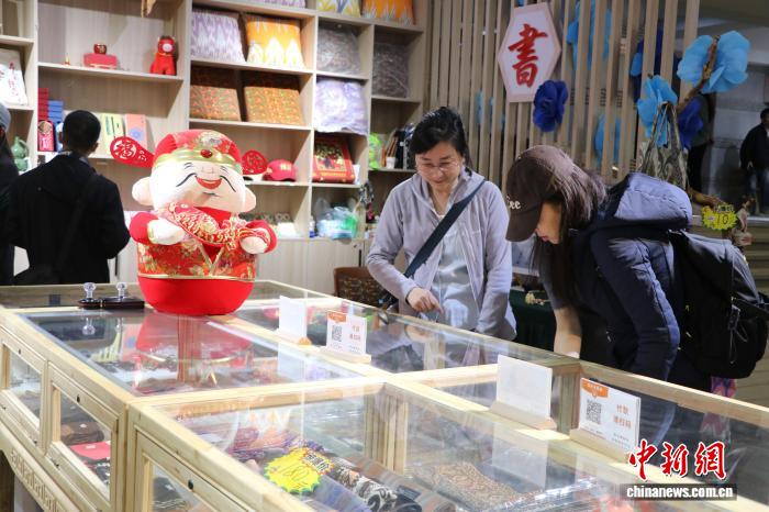 
首都医科院整形外科医院黄牛代挂号电话票贩子号贩子网上预约挂号,住院检查加快,（文化中国行）千年楼兰文化IP“出圈”记