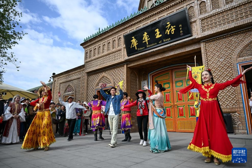 
上海胸科医院黄牛代挂号电话票贩子号贩子网上预约挂号,住院检查加快,新疆库车：龟兹古韵焕新生