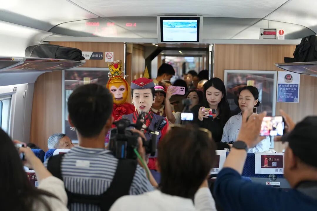 
中国人民解放军总医院黄牛代挂号电话票贩子号贩子网上预约挂号,住院检查加快,我的铁路风景｜这个五一，共赴一场文旅之约