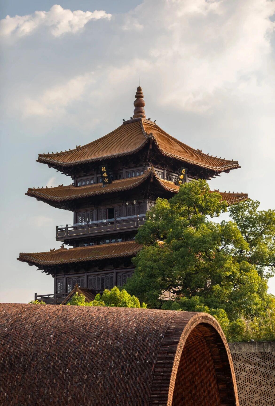 
天津中医药大学第一附属医院黄牛挂号电话五一必逛宝藏古城，快乐直接拉满！