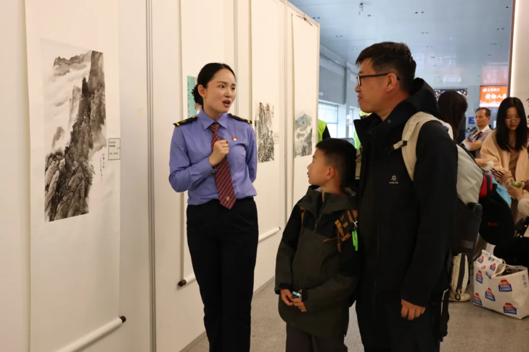 
沈阳医大二院黄牛代挂号电话票贩子号贩子网上预约挂号,住院检查加快,我的铁路风景丨国画主题展进车站，旅客纷纷来打卡
