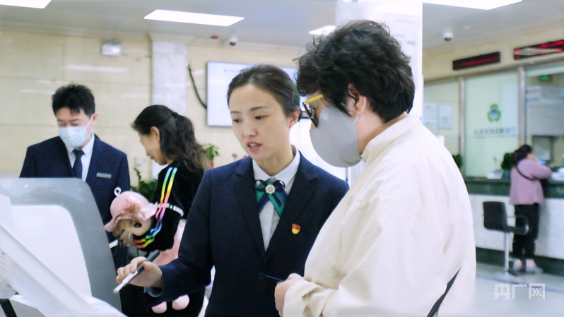 
杭州各大医院黄牛代挂号电话票贩子号贩子网上预约挂号,住院检查加快,基层传习｜用心回应照亮细微之处 惠民便企守住幸福烟火