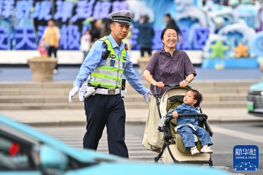 
杭州市第一人民医院黄牛代挂号电话票贩子号贩子网上预约挂号,住院检查加快,“五一”假期我在岗