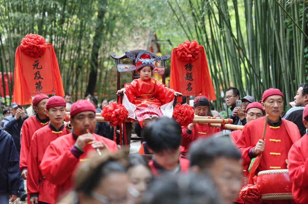 
广州各大医院黄牛代挂号电话票贩子号贩子网上预约挂号,住院检查加快,乐享“五一”假期