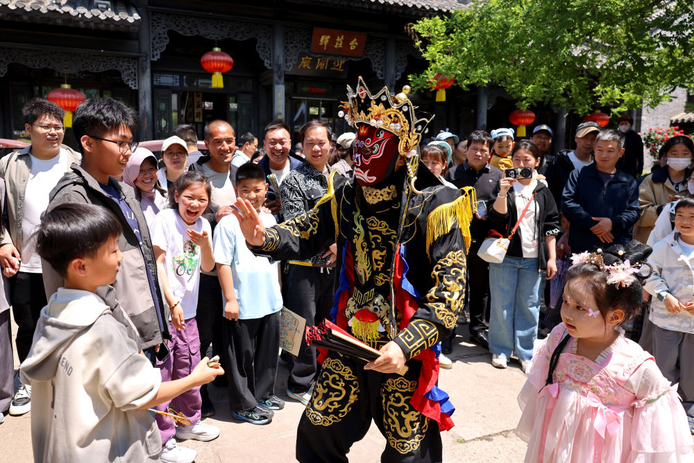 
广东省中医院黄牛代挂号电话票贩子号贩子网上预约挂号,住院检查加快,小长假里看中国｜“假日经济”撬动消费新活力