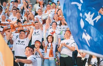 
浙江大学医学院附属第一医院任萍萍章爱斌姚磊黄牛挂号电话消费市场旺 文旅融合热