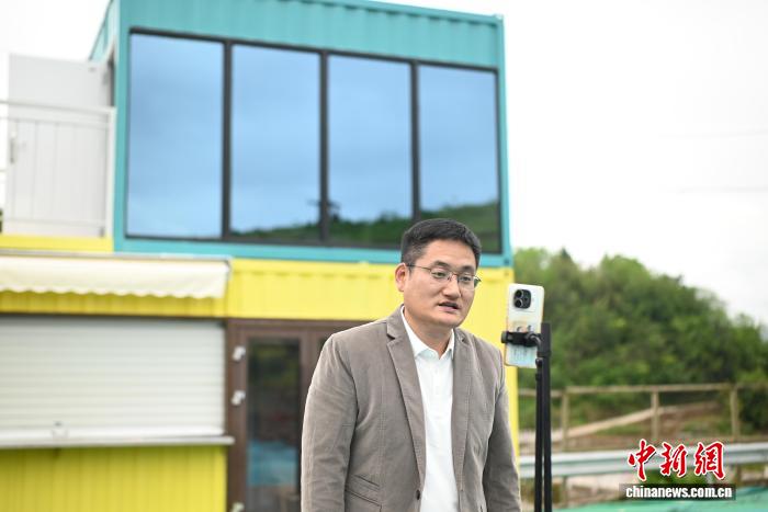 
中国中医科学院广安门医院黄牛代挂号电话票贩子号贩子网上预约挂号,住院检查加快,（乡村行·看振兴）美丽经济绽放“重庆芍药第一村”