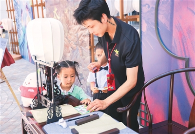 
西安西京医院黄牛代挂号电话票贩子号贩子网上预约挂号,住院检查加快,荧屏情牵中越 光影再谱新篇