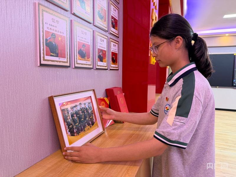 
天津各大医院黄牛代挂号电话票贩子号贩子网上预约挂号,住院检查加快,事事讲铸牢 人人讲铸牢丨戈壁“油城”汇真情 万家灯火映团结