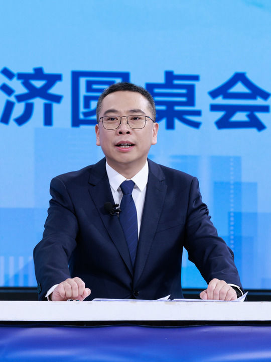 
空军特色医学中心黄牛代挂号电话票贩子号贩子网上预约挂号,住院检查加快,“中国经济圆桌会”共话三峡水运新通道